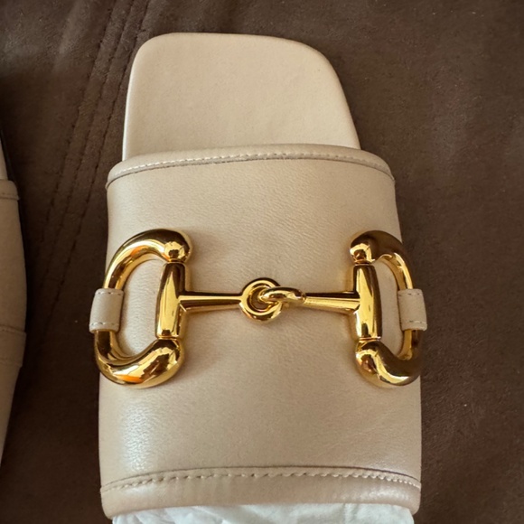 Gucci Horsebit Slides in Skin Rose (36.5)! NEW WITH TAGS! - Picture 7 of 9